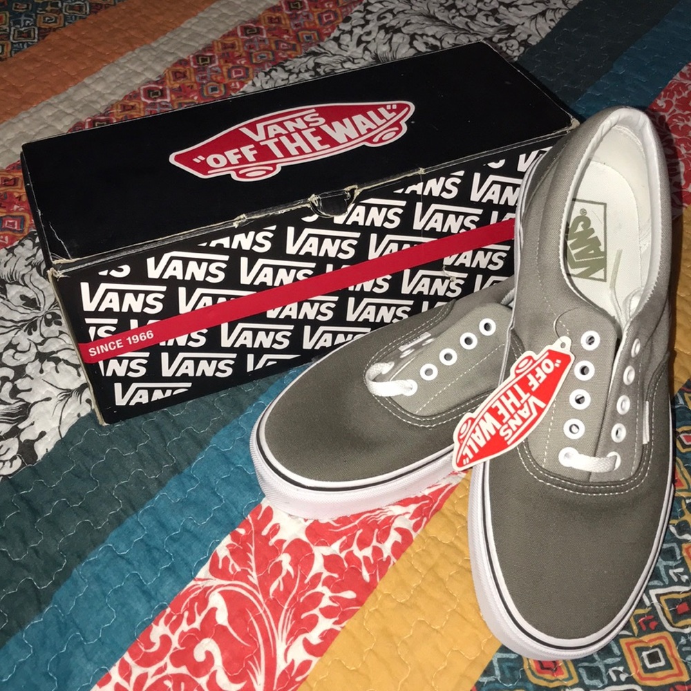 BRAND NEW WITH TAGS • Charcoal/Wild Dove Vans